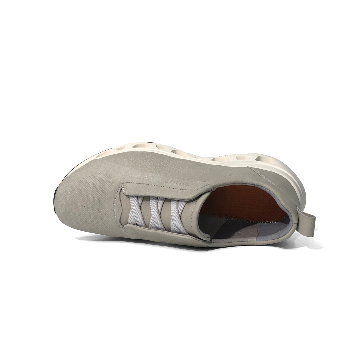 LAILE hollow performance sneaker