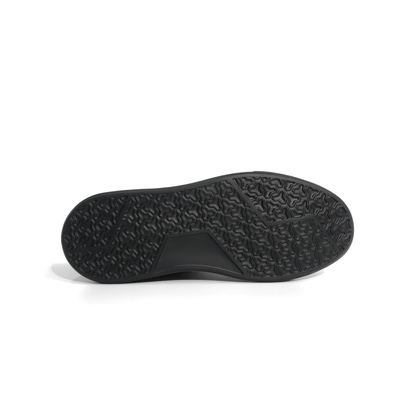 LAILE Minimal Seamless Strap Comfort Walking Shoe