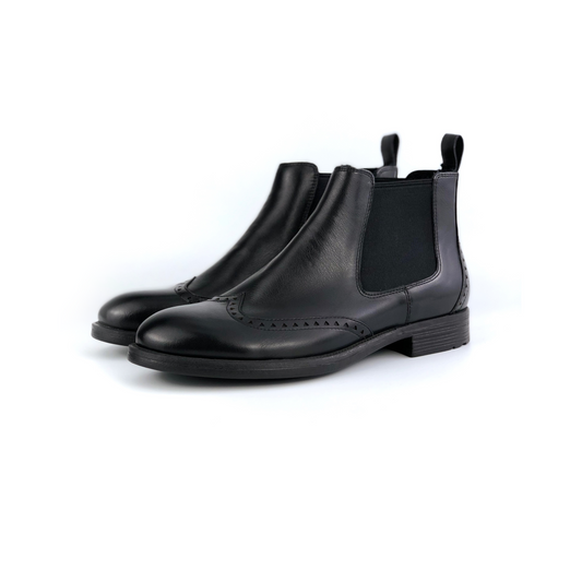 LAILE Classic Chelsea Boots – Timeless Elegance in Full-Grain Leather